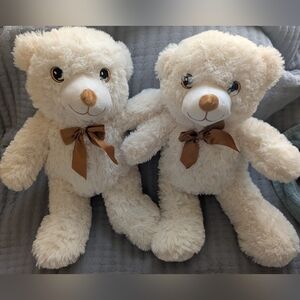 Cream Teddy Bears with Brown Bow